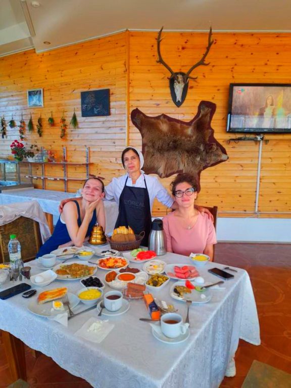 Kungut Hotel & Restaurant