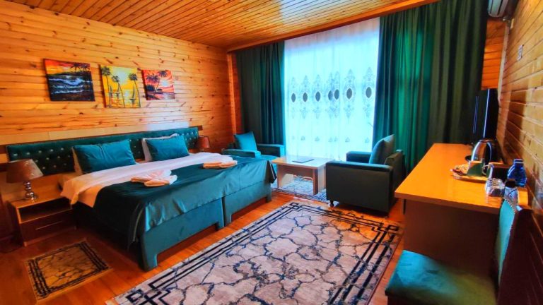 Kungut Hotel & Restaurant