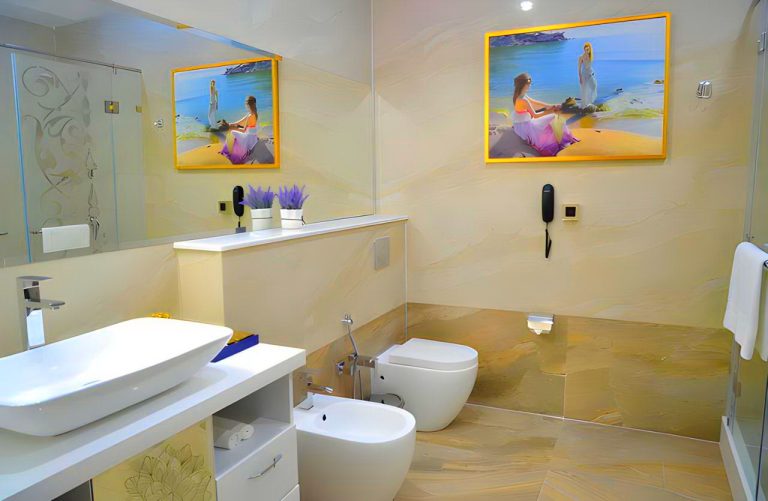 Mariana Trench Hotel & Leisure Resort