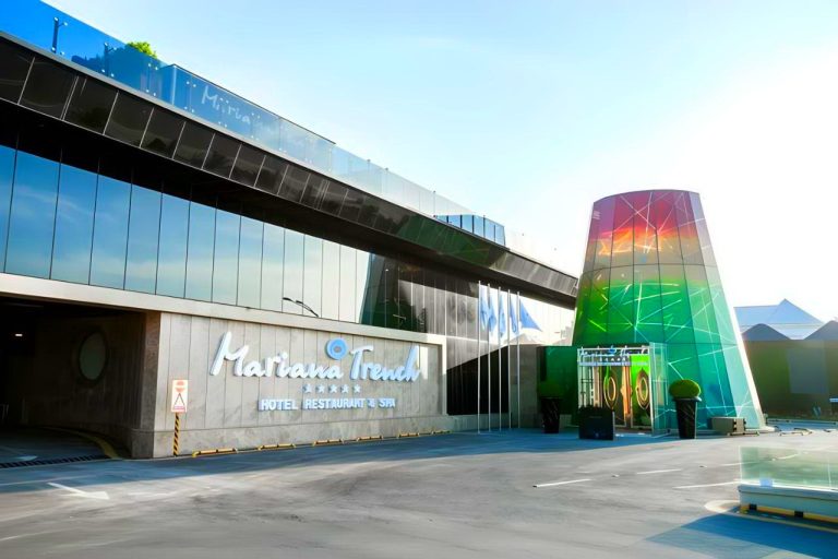 Mariana Trench Hotel & Leisure Resort